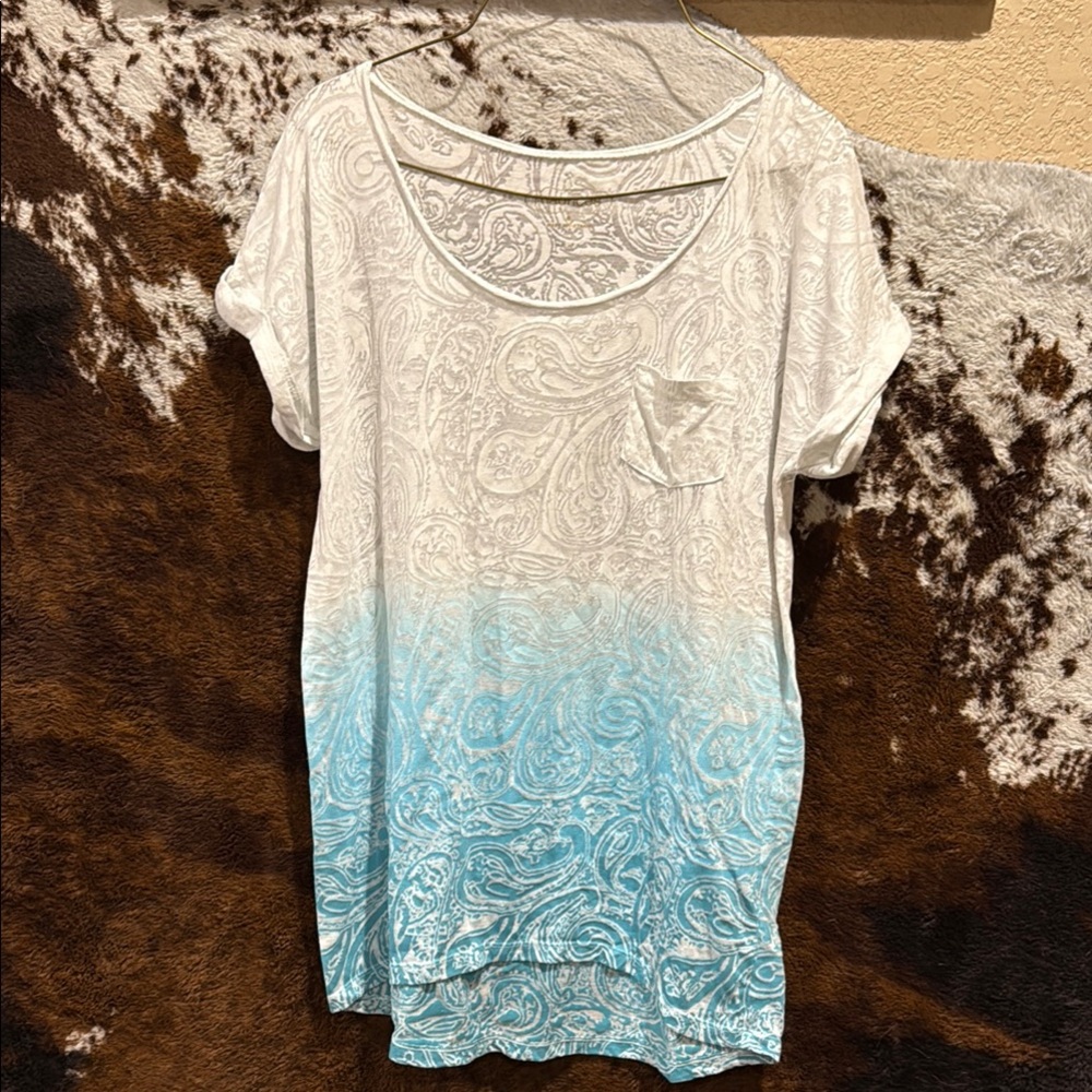 Maurices White and Blue Relaxed Short Sleeve Tee
